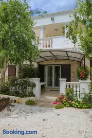 Appartamento Ortensia in Villa Mariella - Image 2