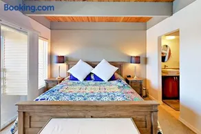 Waterfront Condo - Close to Camp Richardson & Heavenly - Image 5