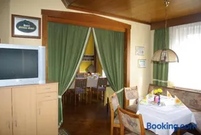 Hotel Garni "Zur Güldenen Gabel" - Image 3