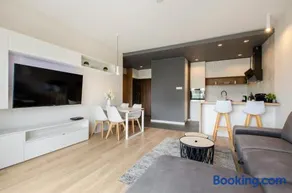 SKY Home- Ilumino Apartment -Centrum, Parking, Klimatyzacja, Dostęp na Kod - Image 3