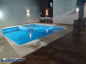 Casa moderna no centro próxima a atrações turísticas - Image 4