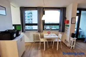DA01 - Gemütliches 1-Zimmer-Apartment mit Balkon in Darmstadt - Image 1