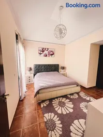 Bungalow with 2 bedrooms, Playa la Tejita - Image 1