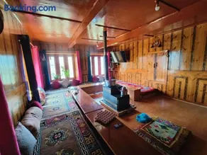 Gremuspa Homestay - Image 4