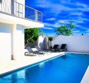 Dazlina Resort Apartments - Image 4