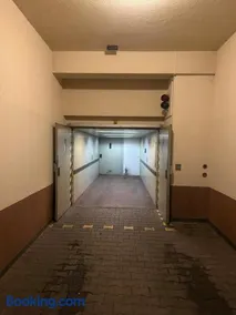Gut und Günstig in Leipzig - zentrumsnah - inkl Fahrräder, Netflix und Tiefgaragenstellplatz - Image 3