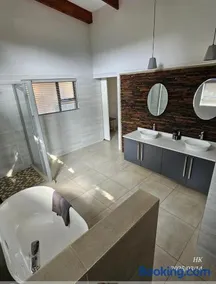 Riverside Self-Catering Accommodation - Image 1