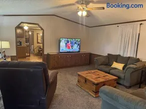 GK's Guest House - Image 3