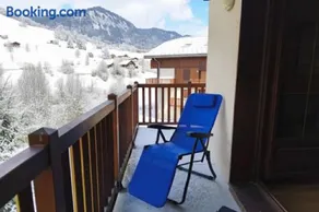 Apartment with pool at the foot of the slopes - Image 1