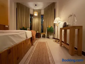 Tora House - Image 5