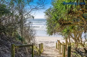 Daffys Beach House - Image 1