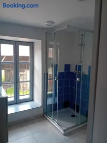 ESCALE MORVANDELLE chambre 4 lits 2 salles de bain - Image 1