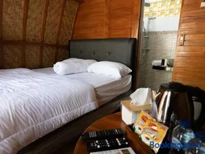 Lumbung Lodge Lovina - Image 5