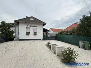 Tó Apartman - Image 4