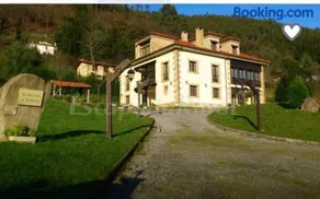 La Rectoral de Valdedios.Casa rural con chimenea - Image 1