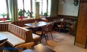 Gasthof Jaegerwirt - Image 4
