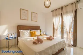 Seaside Serenity Suite in Loutra - Image 2