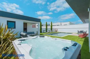 Villa Mauricio with jacuzzi and private swimming pool - Image 1