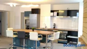 magnifique appartement 100m² hyper centre Luz - Image 1