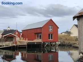 Robinsons Rorbu - located in Bud - Image 3