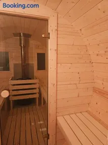 Moun Bolton Cabin 'Chester' - Image 3