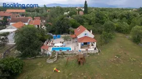 Holiday Home Toma - Image 1