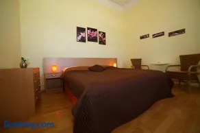 Chateau Diva - Image 2