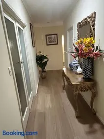 Spacious and Modern Guest House - Image 3