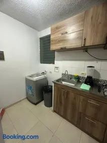 Apartamento vallenato en Entresierras, 3 HAB- AC, confort - Image 3