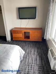 Legend Motel - Image 4