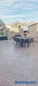 Kinderfreundliches Chalet mit Garten und Grill | Perfekt für die Arbeit von Zuhause - Image 2