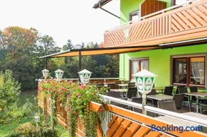 Gasthof-Pension Lamm - Image 2