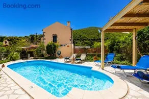 Villa Kourkoulios - Image 2