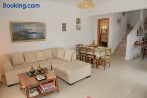 Blue Harmony Villas - Image 2