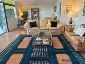 Mid-century 4BR ranch with private pool, 1M to pickleball - Image 3