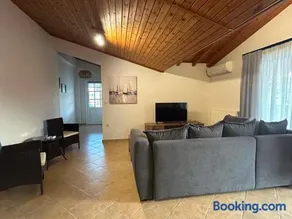 Grouzi Residences - Image 2