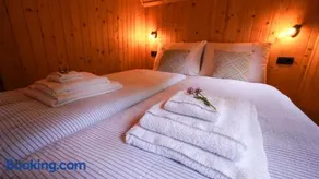Glamping Avantura - Private Jacuzzi & Breakfast - Image 2