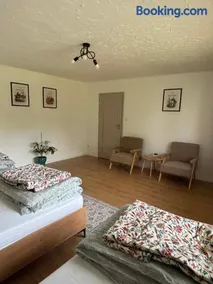 Domek Wśród Pisarzy - Image 3