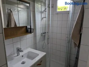 La pépite Bourg-des-Comptoise - T2 proche de la gare - Image 2