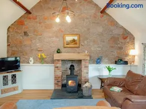 Cowslip Cottage - Image 1