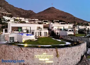 Vistaport A - Luxury Villa with Private Pool and Sea View - Image 2