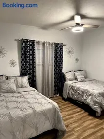3bdrm home near Orlando Fairground, Downtown & Universal - Image 2