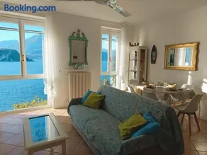 Camilla House - Image 4