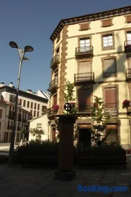 Hostal Paris - Image 2