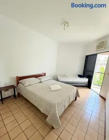 Apartamento Pé na Areia - 2 Quartos - Acesso Privativo à Praia - Ideal para Famílias - Image 5