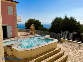Villa Kaminia Rose private pool & Jacuzzi - Image 1