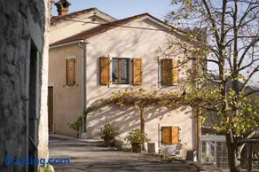 Apartmaji in sobe Marija Jera Štanjel - Image 1