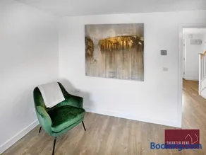 Luxury House, Jennett's Park - Image 4