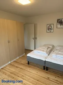 Flot 3 værelses lejlighed - op til 6 personer - Image 2