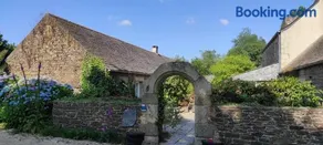 Gîte Les Pampas Les Jardins de Kerellec 20min de la mer 2 à 4 personnes jacuzzi et terrasse - Image 1